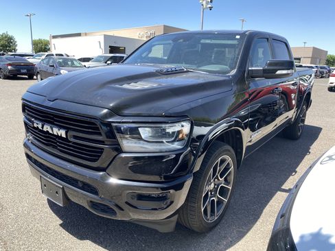 Used 2021 RAM 1500 Laramie AWD/4WD image 5