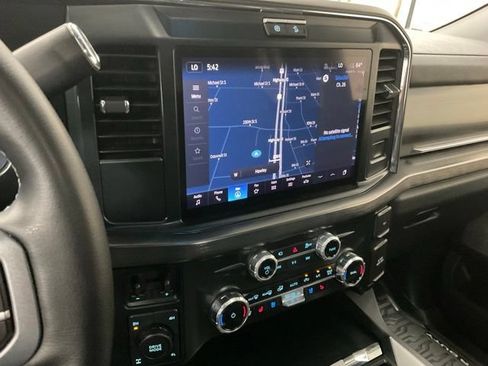 Used 2025 Ford F350 Lariat AWD/4WD image 11