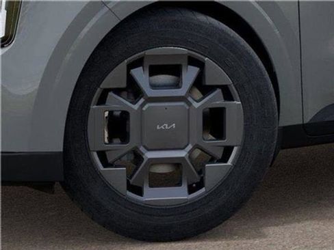 New 2026 Kia Carnival EX image 90