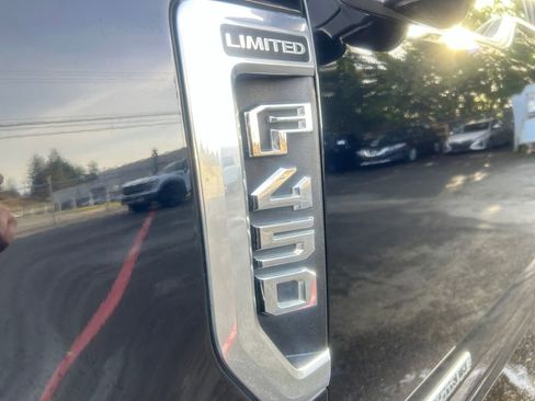 Used 2020 Ford F450 Limited w/ FX4 Off-Road Package image 30
