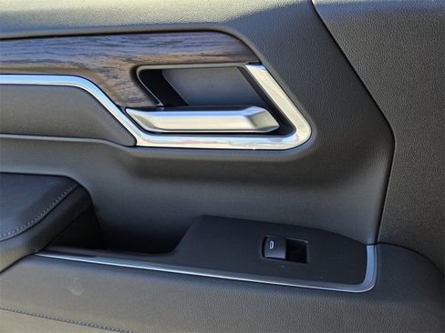 New 2026 GMC Sierra 1500 SLT w/ SLT Premium Plus Package image 7