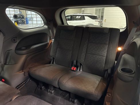Used 2024 Dodge Durango SXT image 32