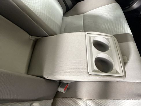 Used 2019 Toyota Corolla L image 45