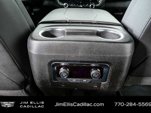 Used 2025 Chevrolet Tahoe LT image 19