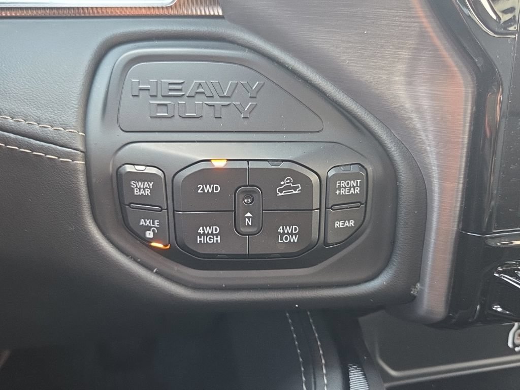 Used 2025 RAM 2500 Power Wagon AWD/4WD image 33