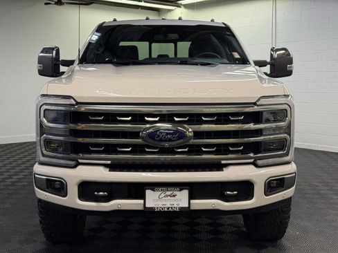Used 2024 Ford F250 Platinum w/ Tremor Off-Road Package image 5