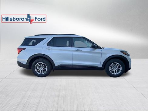 New 2026 Ford Explorer Active w/ Active Comfort Package image 6