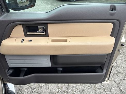 Used 2013 Ford F150 XLT w/ Luxury Equipment Group AWD/4WD image 16