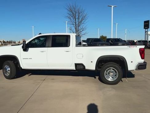 New 2026 Chevrolet Silverado 3500 LT w/ Safety Package image 6