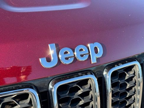 Used 2020 Jeep Grand Cherokee Limited image 8