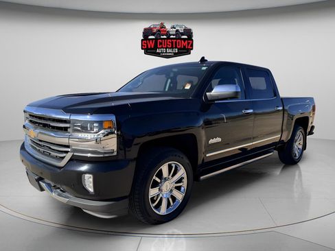 Used 2018 Chevrolet Silverado 1500 High Country image 3