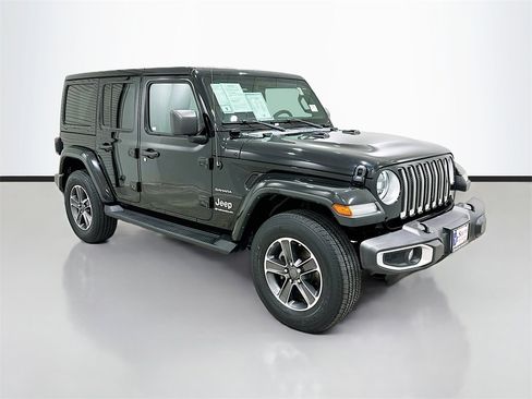 Used 2023 Jeep Wrangler Sahara w/ LED Lighting Group image 32