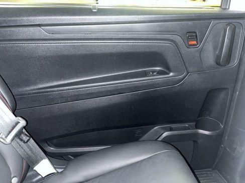 Used 2025 Honda Odyssey Sport-L image 13