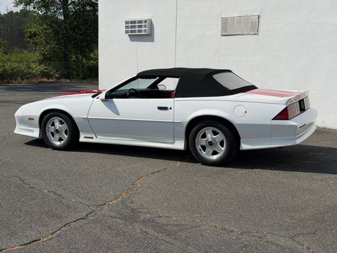 Used 1992 Chevrolet Camaro Z28 RWD image 9