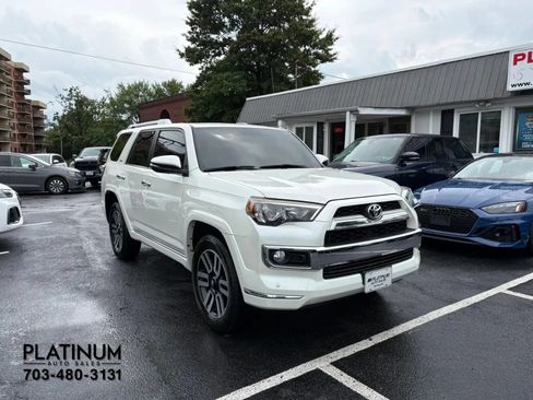 Used 2018 Toyota 4Runner Limited AWD/4WD image 2