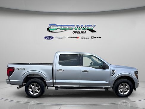 Used 2025 Ford F150 XLT w/ Equipment Group 301A Standard AWD/4WD image 8