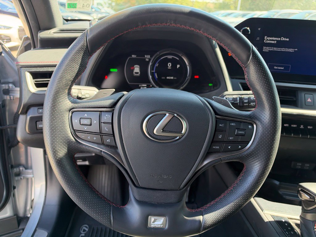 Used 2024 Lexus UX 250h F Sport FWD image 15