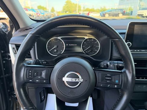 Used 2023 Nissan Rogue SV w/ SV Premium B Package AWD/4WD image 27