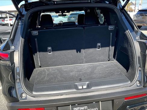 Used 2025 INFINITI QX60 Luxe w/ Black Edition image 48