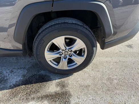 Used 2023 Toyota RAV4 XLE image 20