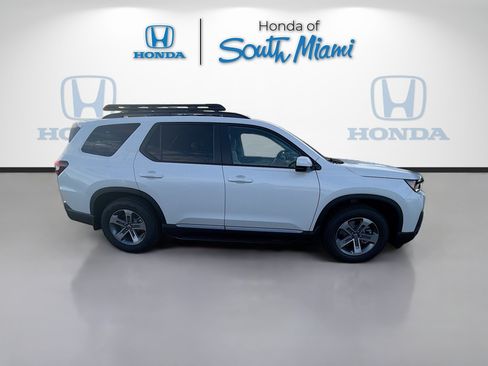 New 2026 Honda Pilot EX-L image 8