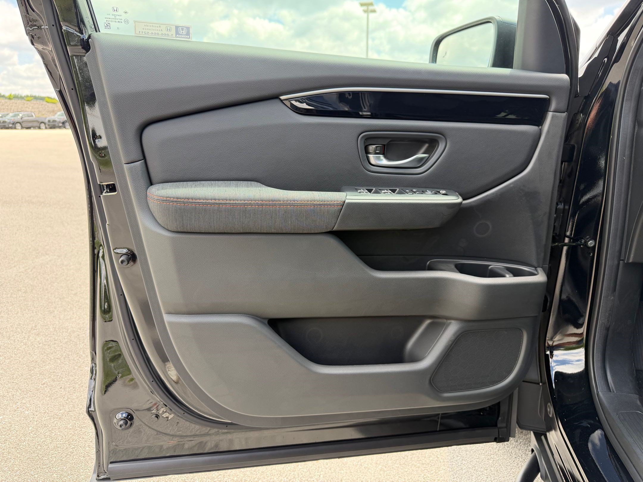New 2026 Honda Pilot Sport image 13