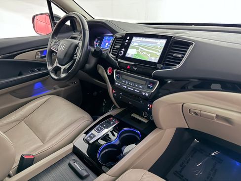 Used 2020 Honda Pilot Elite image 27