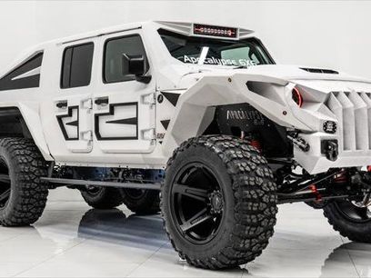 Used 2025 Jeep Gladiator Sport