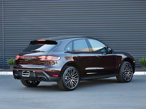 New 2026 Porsche Macan image 7