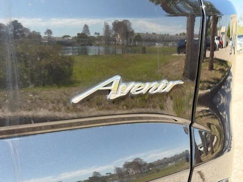 Used 2024 Buick Enclave Avenir w/ Avenir Technology Package FWD image 47