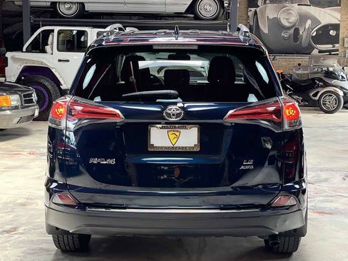 Used 2017 Toyota RAV4 LE w/ All Weather Liner Package AWD/4WD image 8