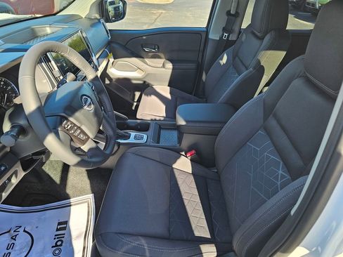 New 2026 Nissan Frontier SV w/ SV Convenience Package image 14