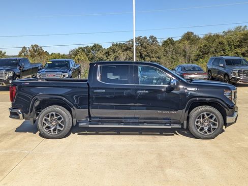 New 2026 GMC Sierra 1500 SLT w/ SLT Premium Package image 6