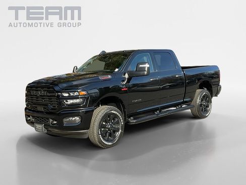 New 2026 RAM 2500 Big Horn AWD/4WD image 3