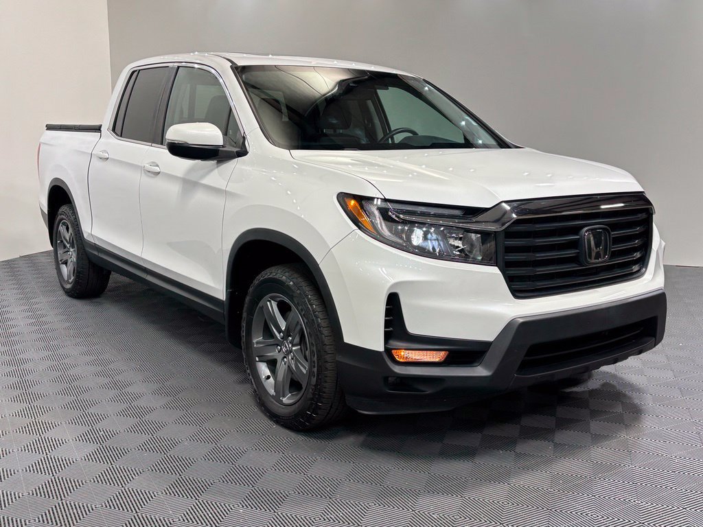 Certified 2023 Honda Ridgeline RTL image 3