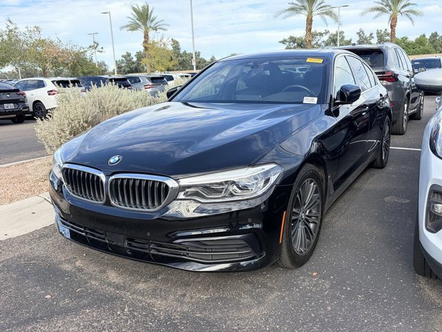Used 2019 BMW 540i w/ Executive Package RWD image 1