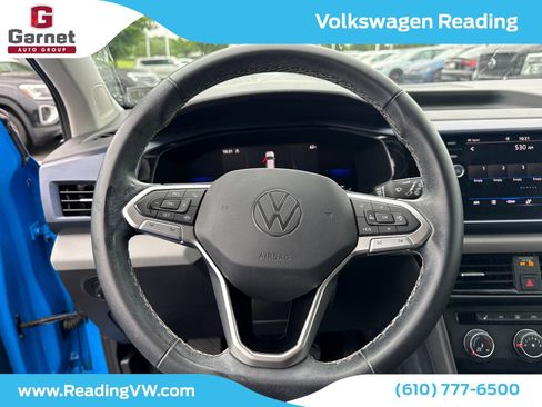 Certified 2022 Volkswagen Taos SE AWD/4WD image 14