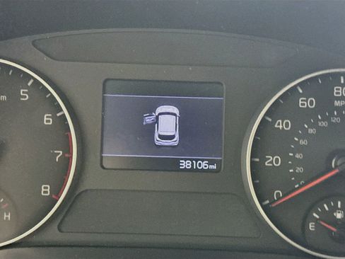 Used 2023 Kia Seltos LX AWD/4WD image 15