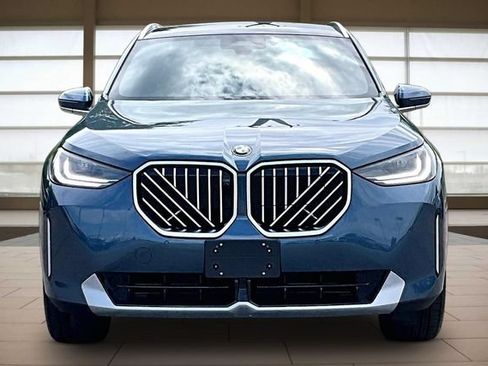 Used 2026 BMW X3 xDrive30i w/ Premium Package AWD/4WD image 3
