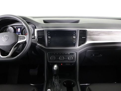 Used 2021 Volkswagen Atlas Cross Sport SE w/ Panoramic Sunroof Package AWD/4WD image 37