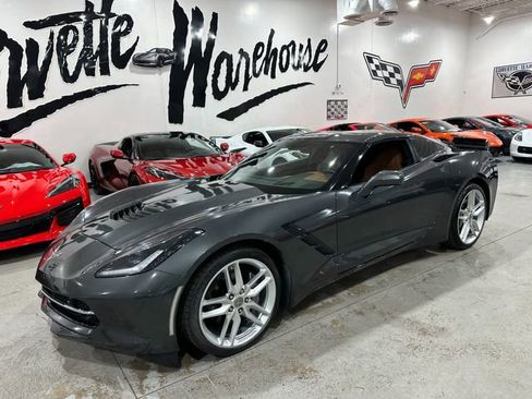Used 2019 Chevrolet Corvette Stingray Coupe w/ 2LT Preferred Equipment Group RWD image 15