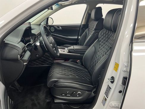 Used 2024 Genesis GV80 3.5T w/ Prestige Package image 10