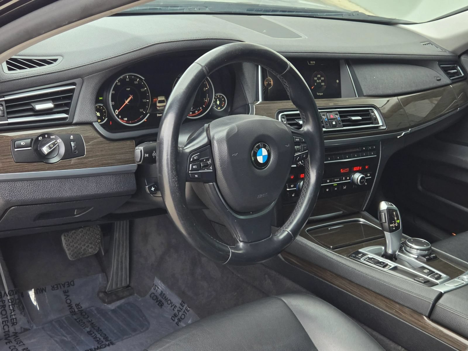 Used 2015 BMW 740Li RWD image 11