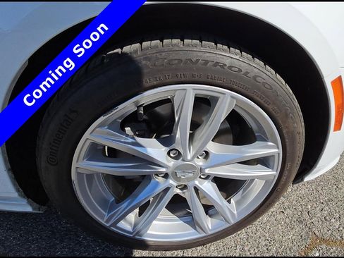 Used 2023 Cadillac CT4 Luxury w/ Cold Weather Package RWD image 16