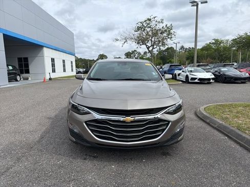 Certified 2024 Chevrolet Malibu LT FWD image 2