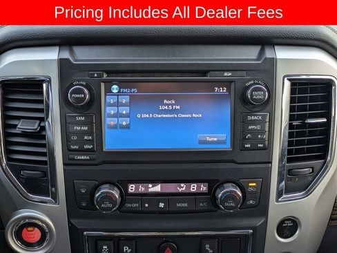 Used 2017 Nissan Titan SL w/ SL Towing Convenience Package RWD image 18