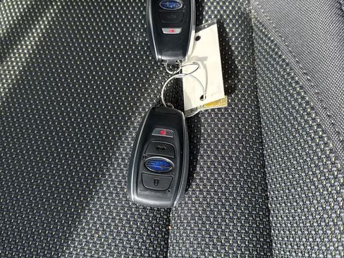 Used 2024 Subaru Crosstrek 2.0i Premium AWD/4WD image 21