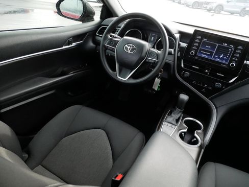 Used 2023 Toyota Camry LE image 9