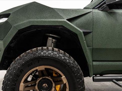 Used 2022 Rivian R1T Adventure image 18