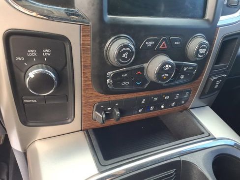 Used 2018 RAM 3500 Laramie AWD/4WD image 14